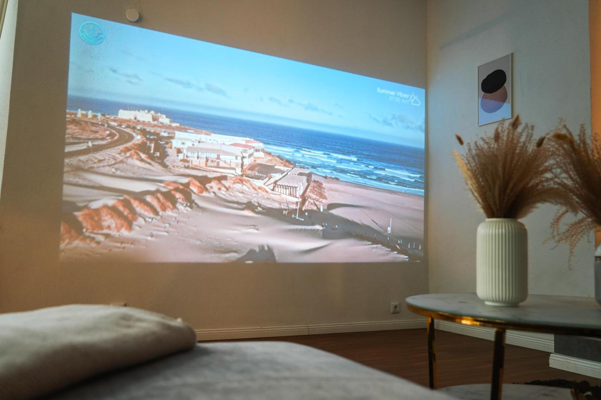 Global Living - Design I I Beamer I Kitchen I Terrace I Lejlighed