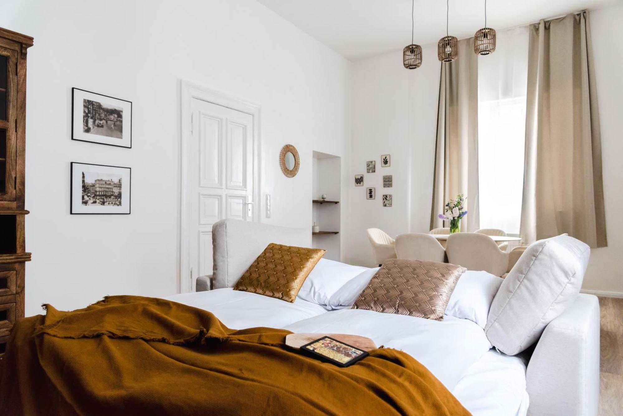 Exklusive Luxus-unterkunft In Mitte: 2 Apartments, 130m², Designer-moebel, Co2 Neutrale Reinigung Apartment Berlin