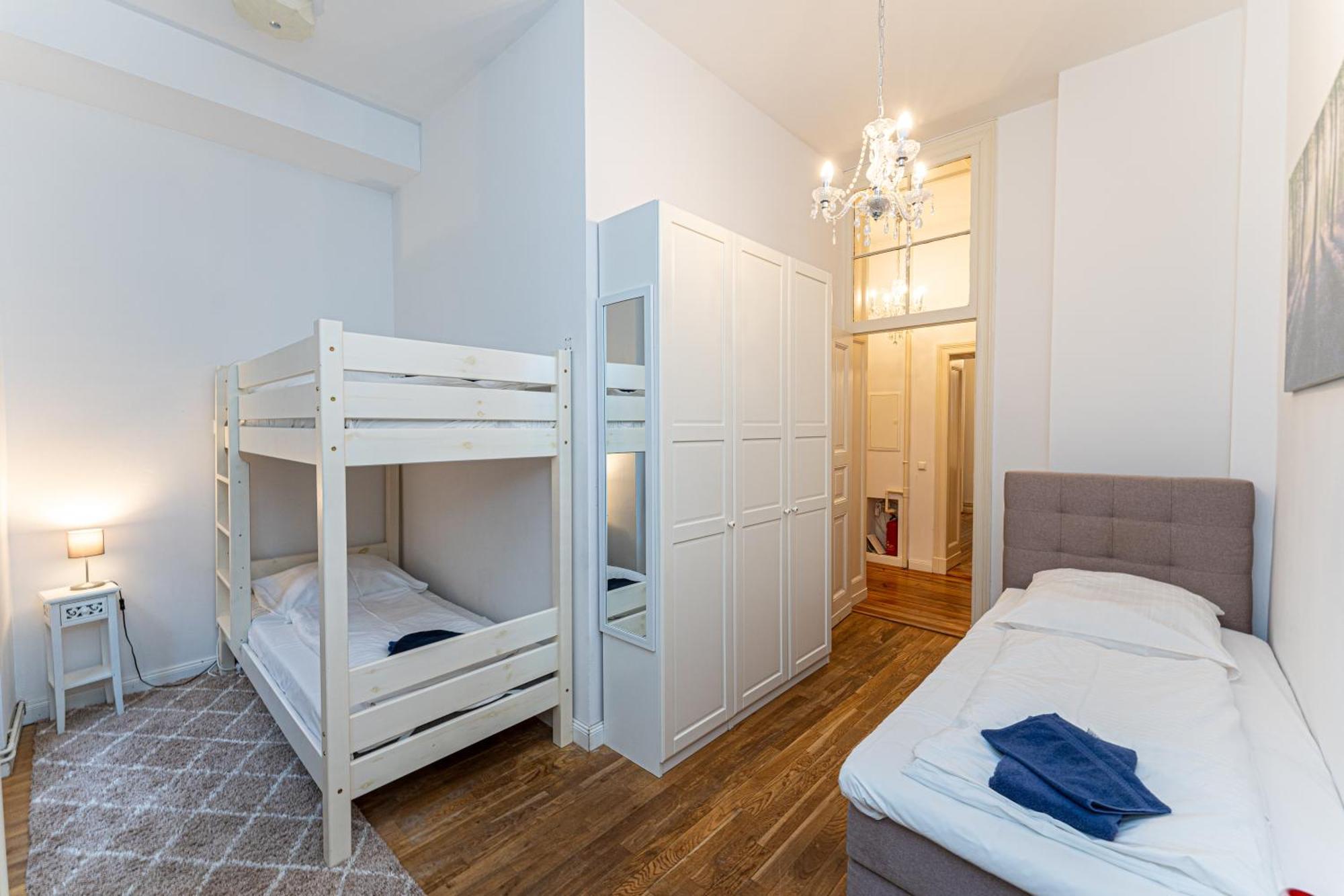 Be In Zentral Und Ruhig Fuer Familien Und Geschaeftsreisende In Schoeneberg * Berlin
