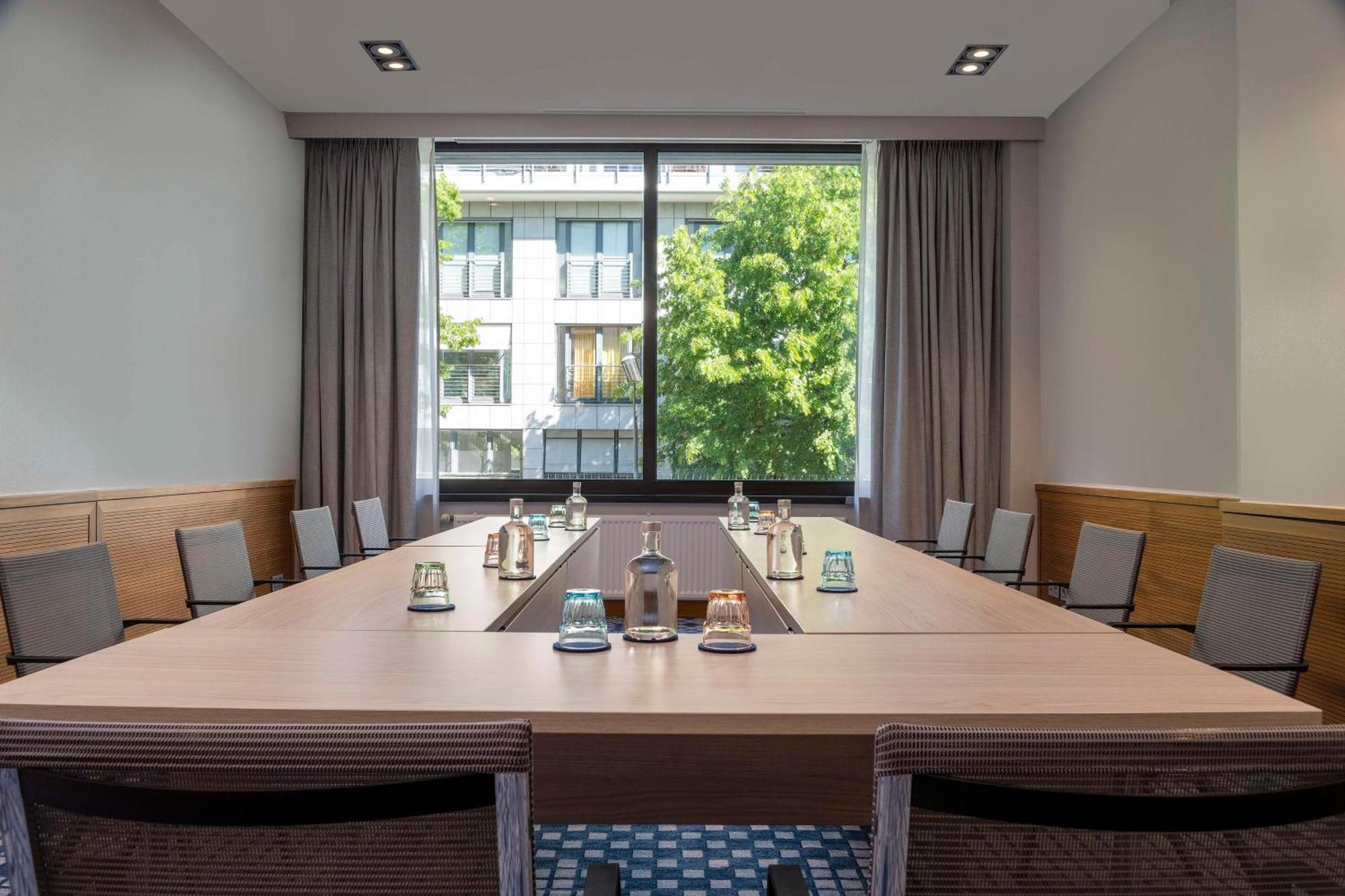 Doubletree By Hilton Ku'damm *