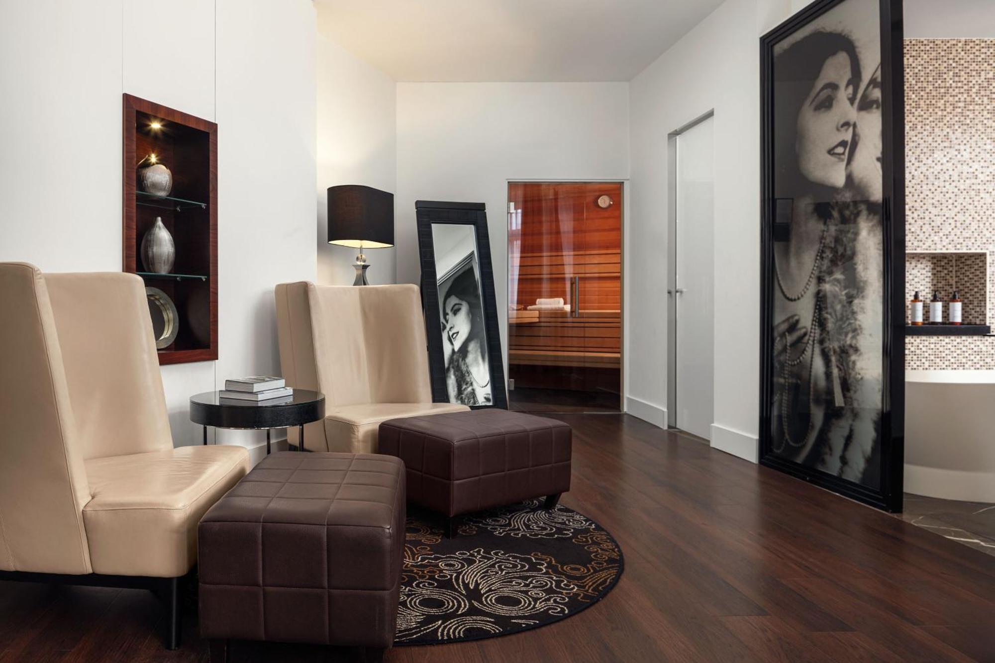 Roomers Steinplatz, Autograph Collection Berlin