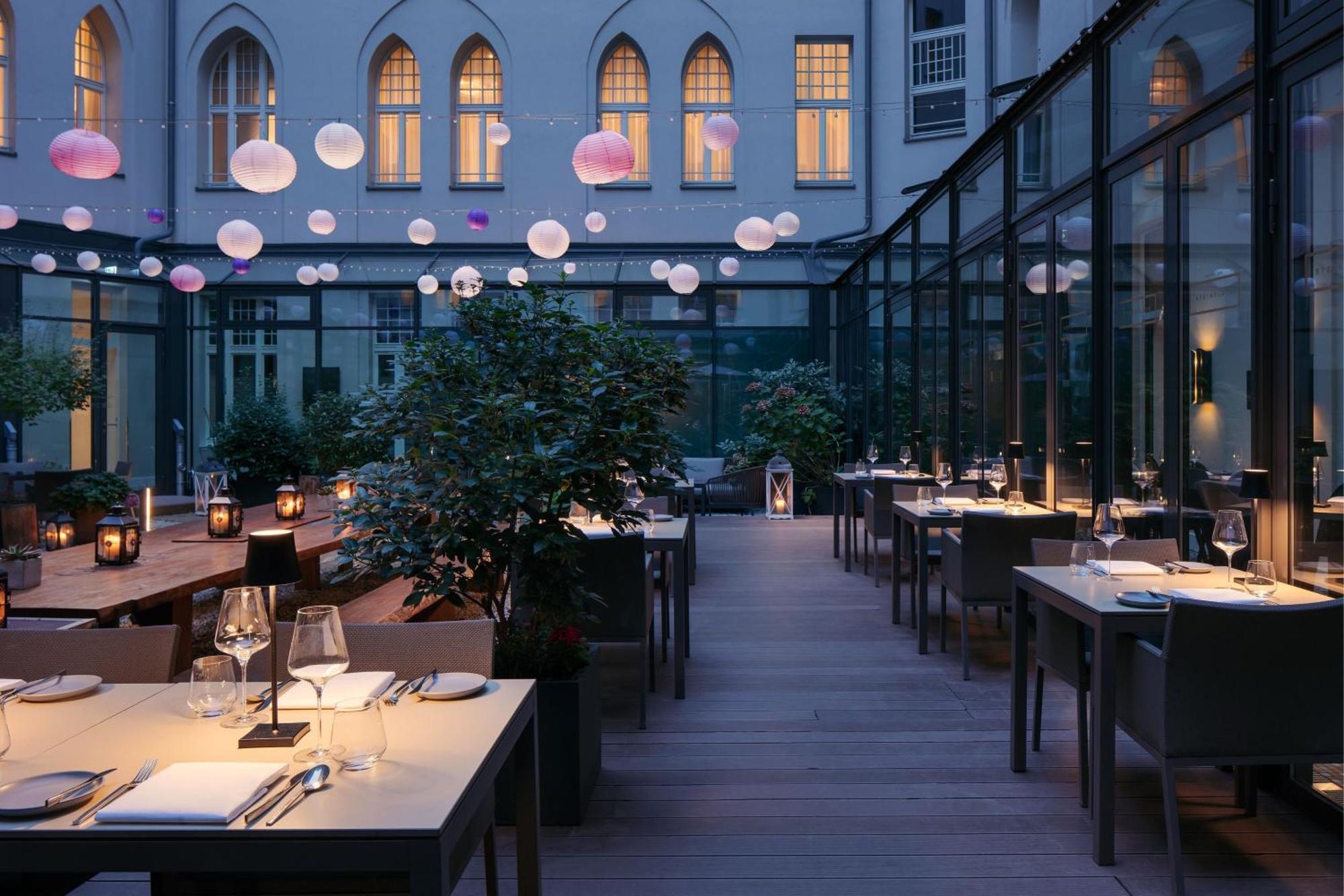 Roomers Steinplatz, Autograph Collection Berlin