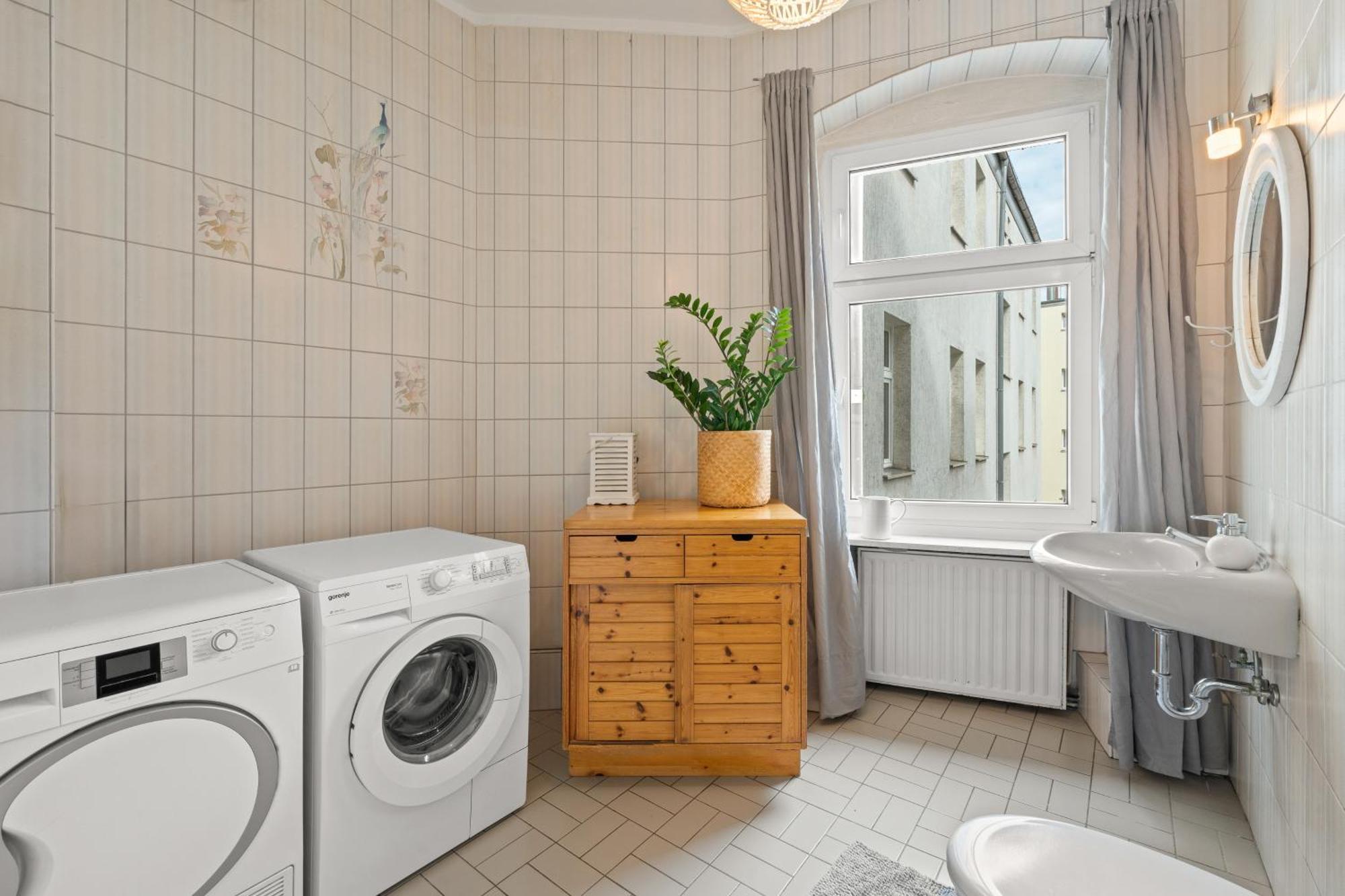 Lejlighed Wilhelmshavener 3br In Downdown Moabit