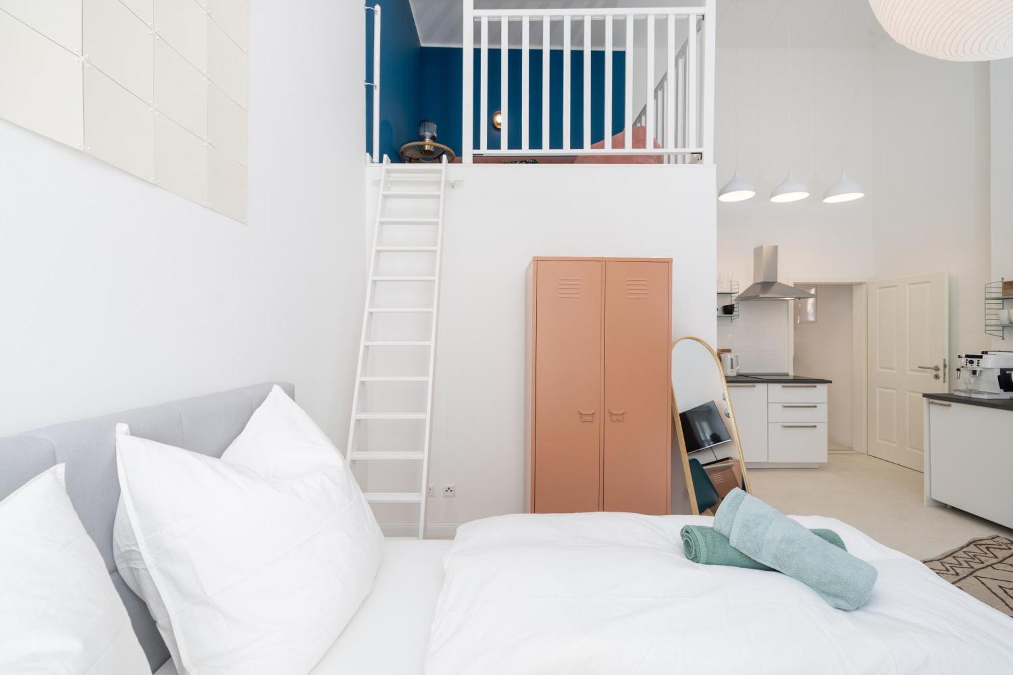 Great 2-room Loft With 2 Bathrooms And 2 Kitchen Lejlighed Berlin
