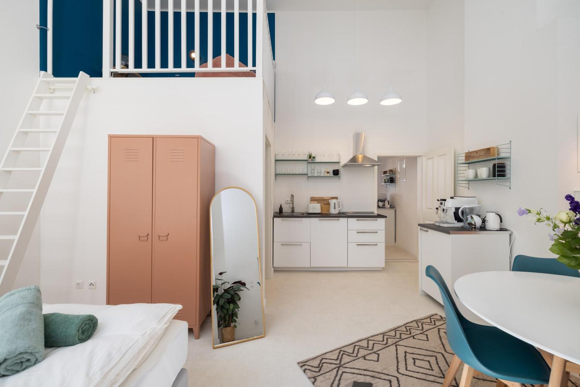 Great 2-room Loft With 2 Bathrooms And 2 Kitchen Lejlighed Berlin