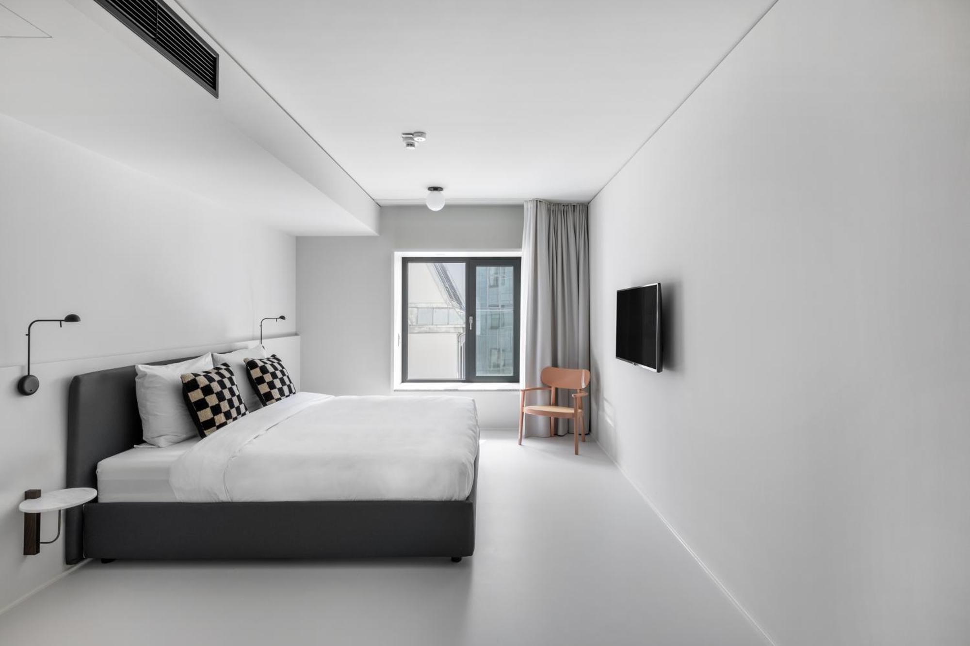 Aparthotel Numa Savi 4*