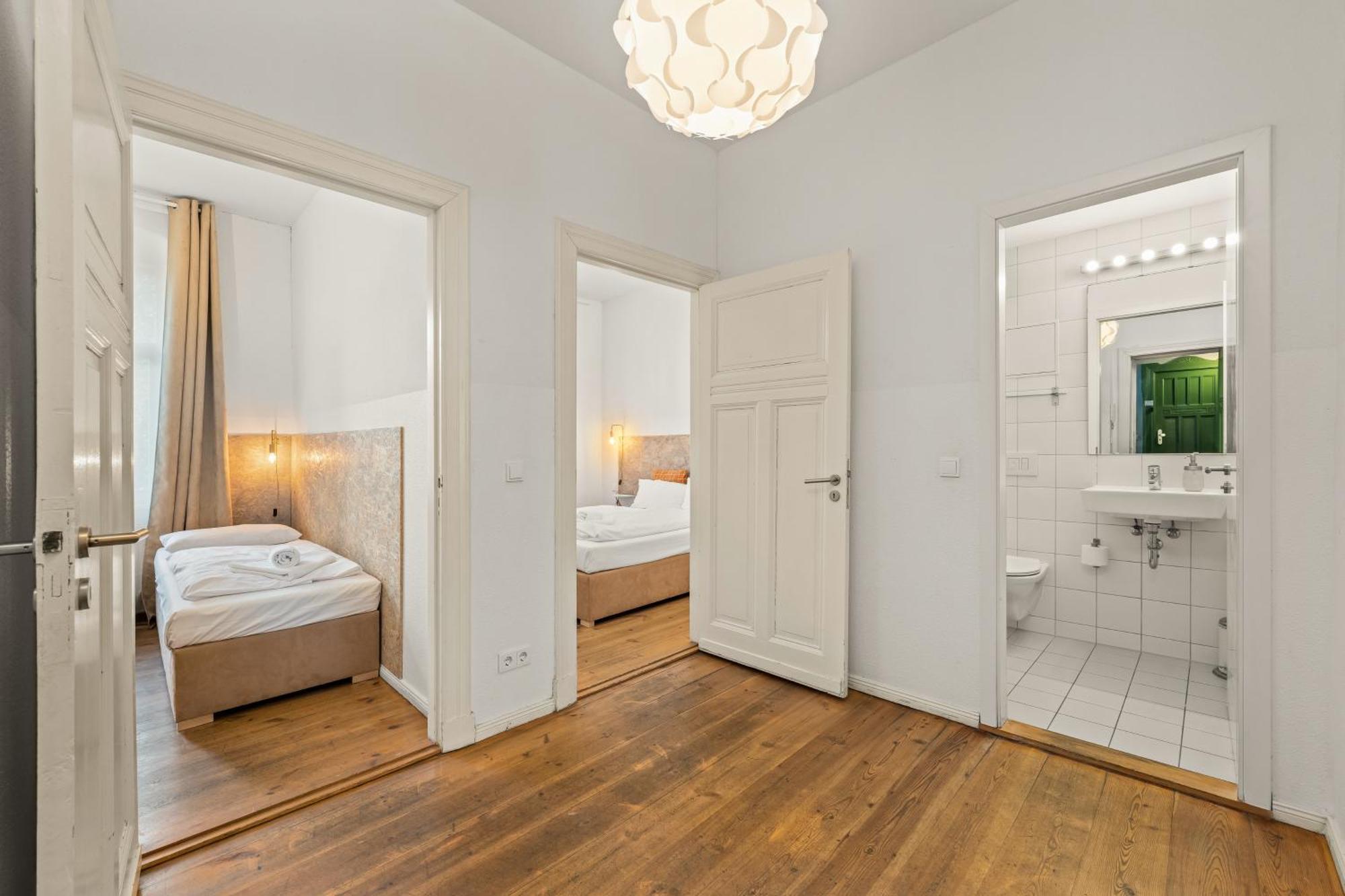 Mooeve Friedrichs Mid Apartment
