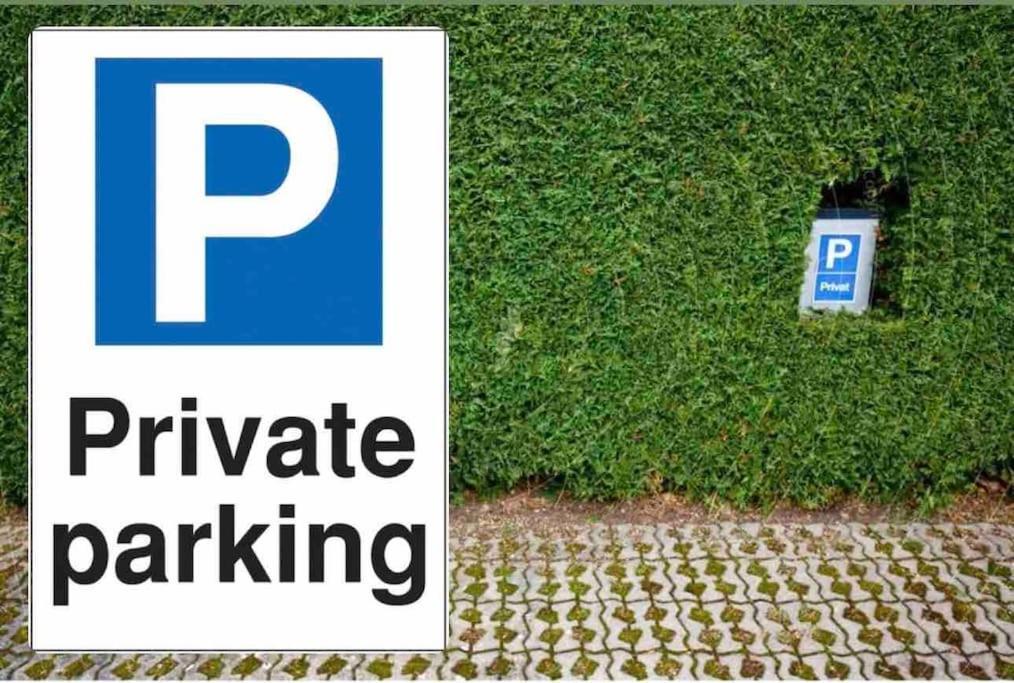 2 Mit Parkplatz Apartment *