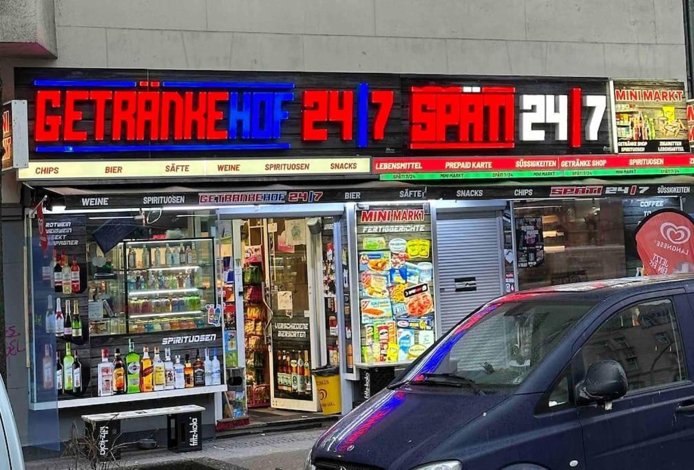 2 Mit Parkplatz * Berlin