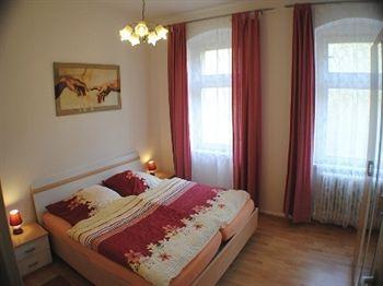 Cab City Hotel 3*