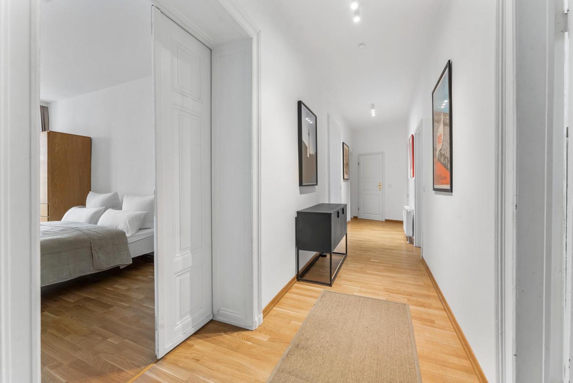 Apartment Stylish 120sqm In Berlin-mitte Berlin