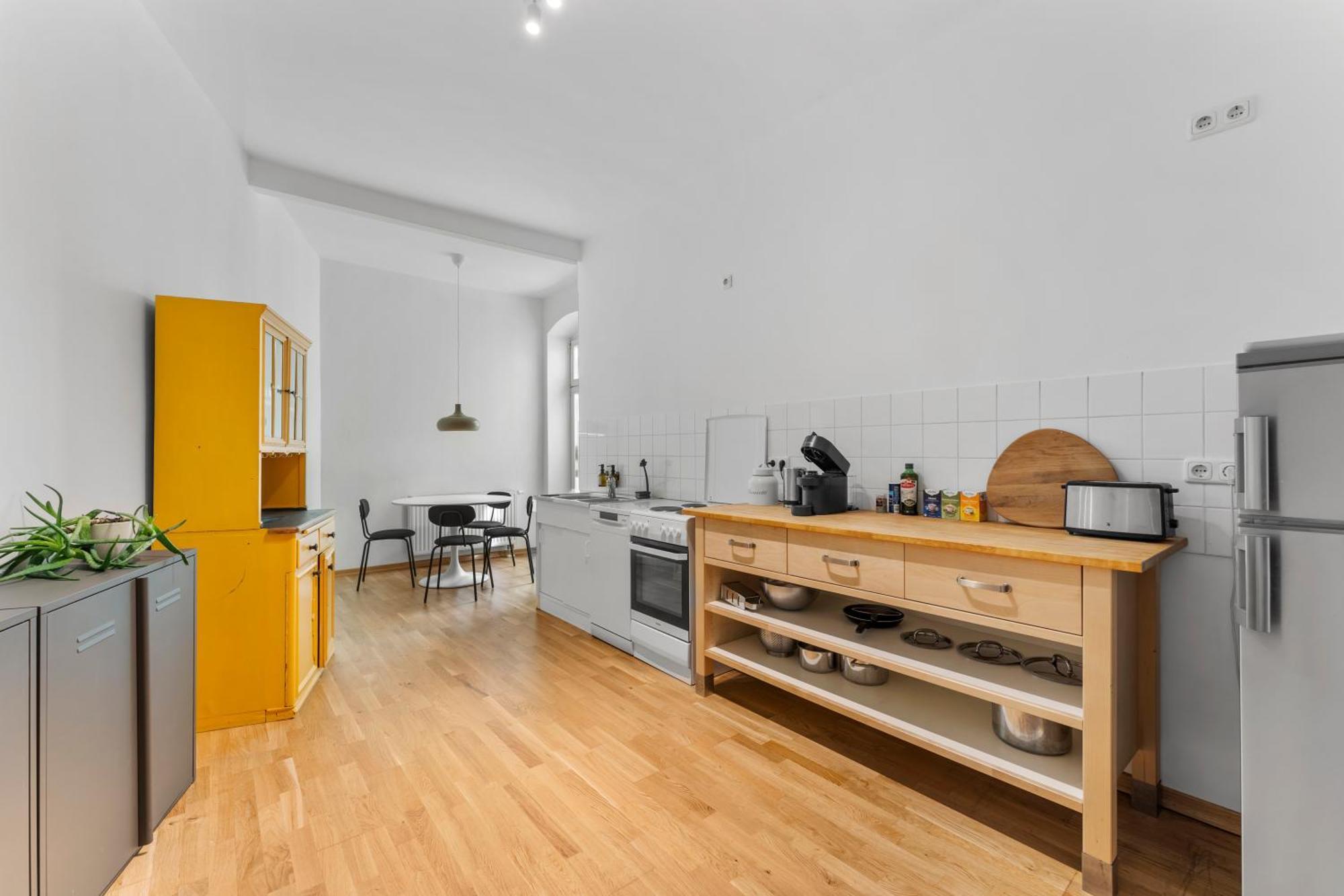 Apartment Stylish 120sqm In Berlin-mitte Berlin