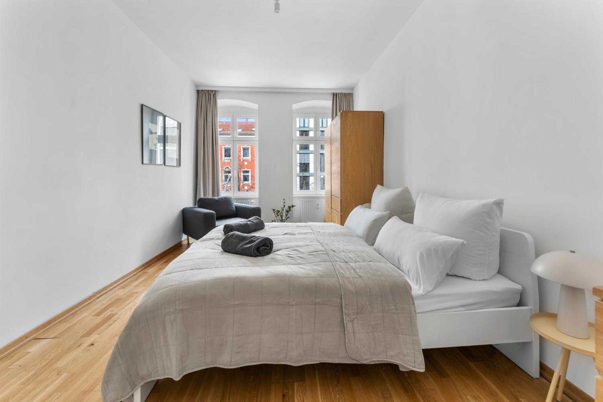 Stylish 120sqm In Berlin-mitte Berlin