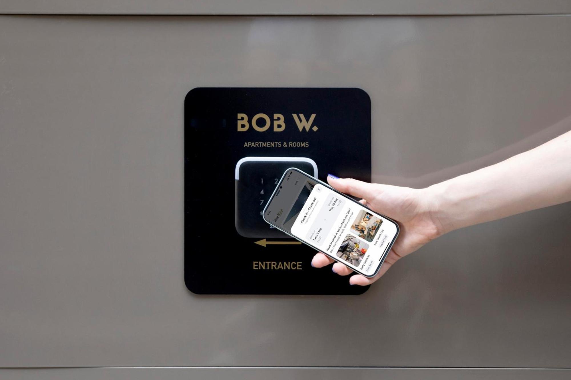 Bob W Mitte Berlin