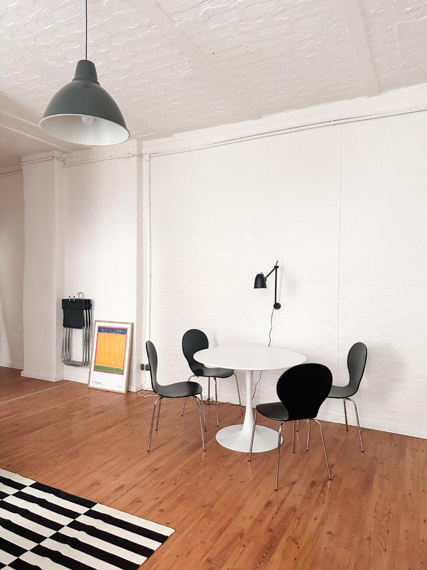 Apartment Nook Design-apartments Mit Kueche, Duschbad, Neben U-bahn Station Aber Ruhig Gelegen Berlin
