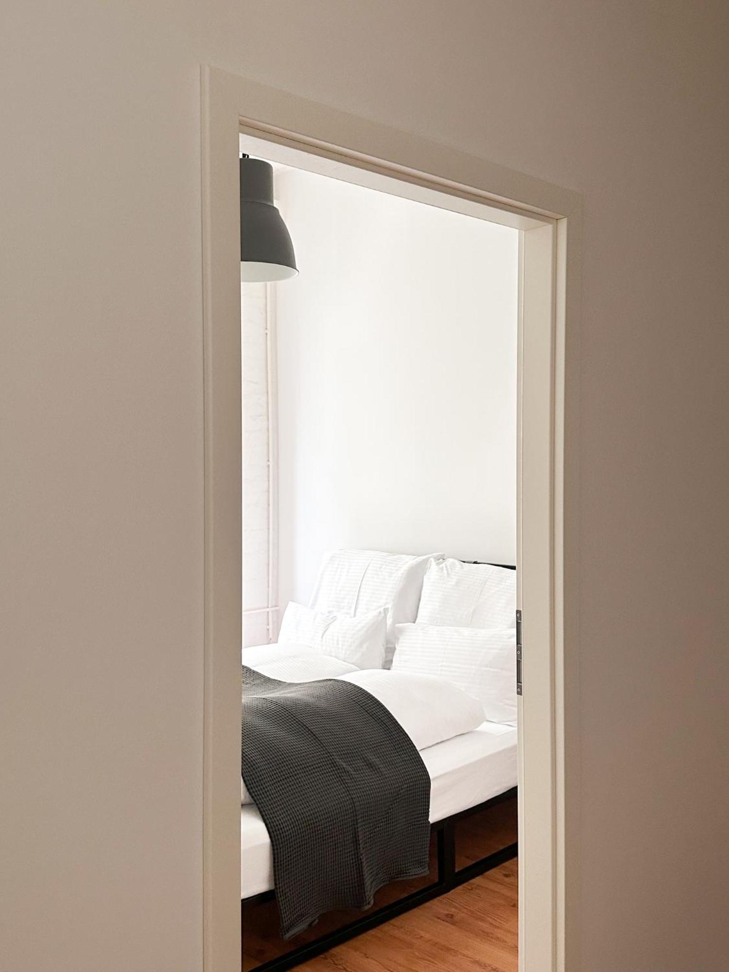 Apartment Nook Design-apartments Mit Kueche, Duschbad, Neben U-bahn Station Aber Ruhig Gelegen Berlin