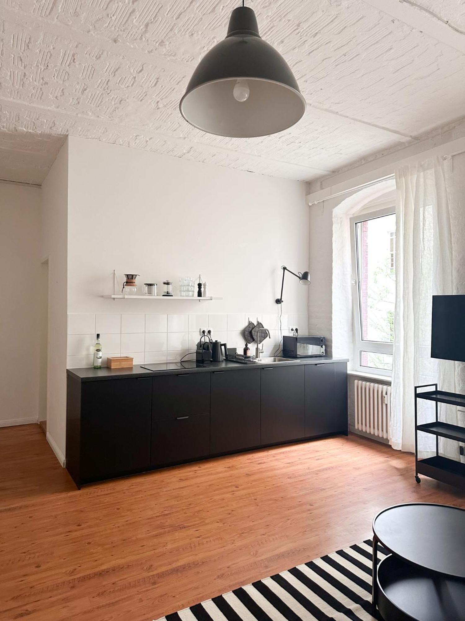 Apartment Nook Design-apartments Mit Kueche, Duschbad, Neben U-bahn Station Aber Ruhig Gelegen *