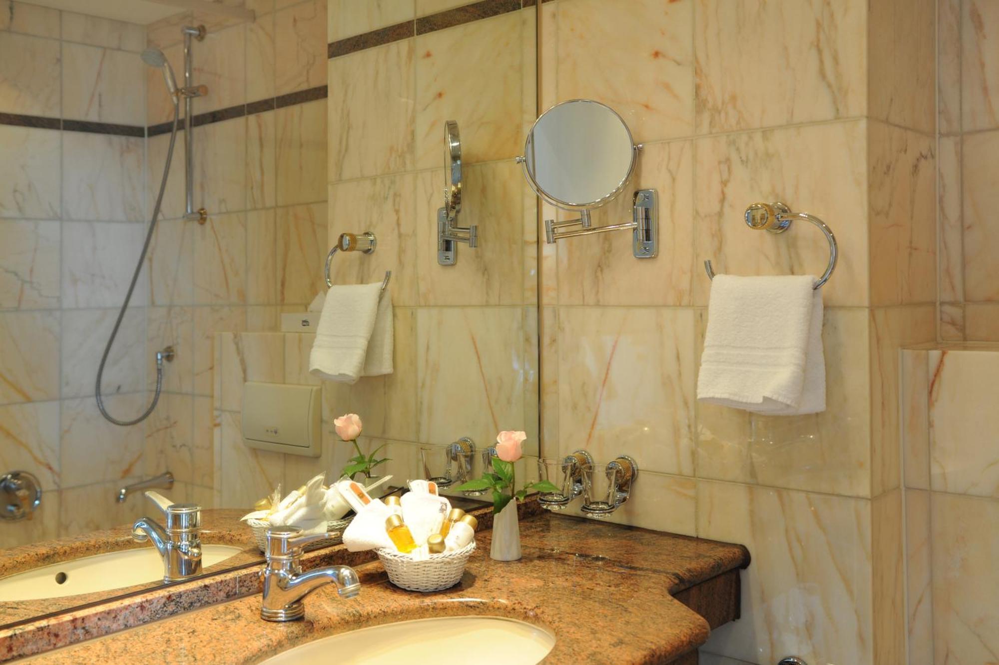 Hotel Ringhotel Seehof 4*