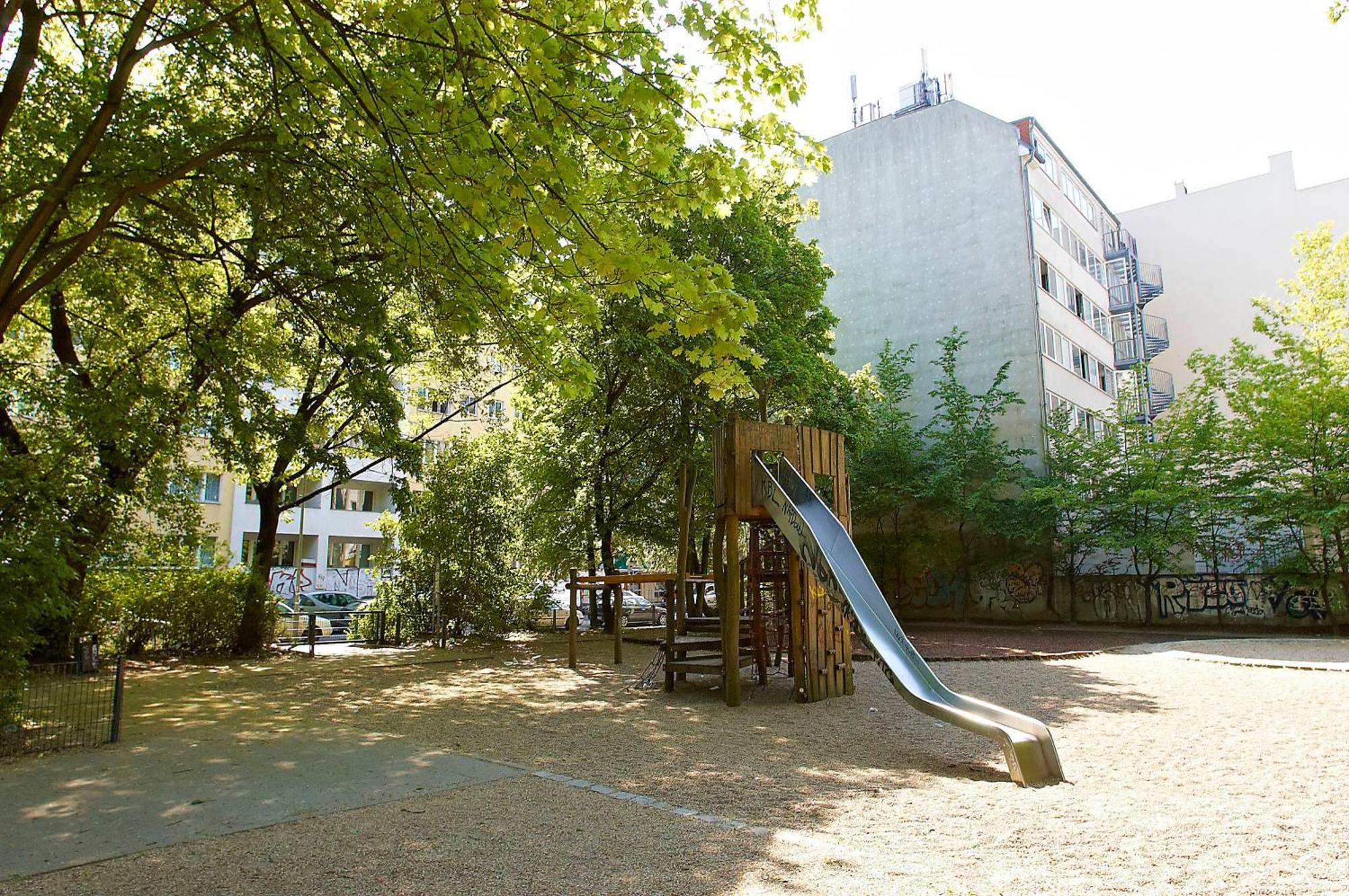 Aparthotel Apartmenthouse - Am Goerlitzer Park 3*