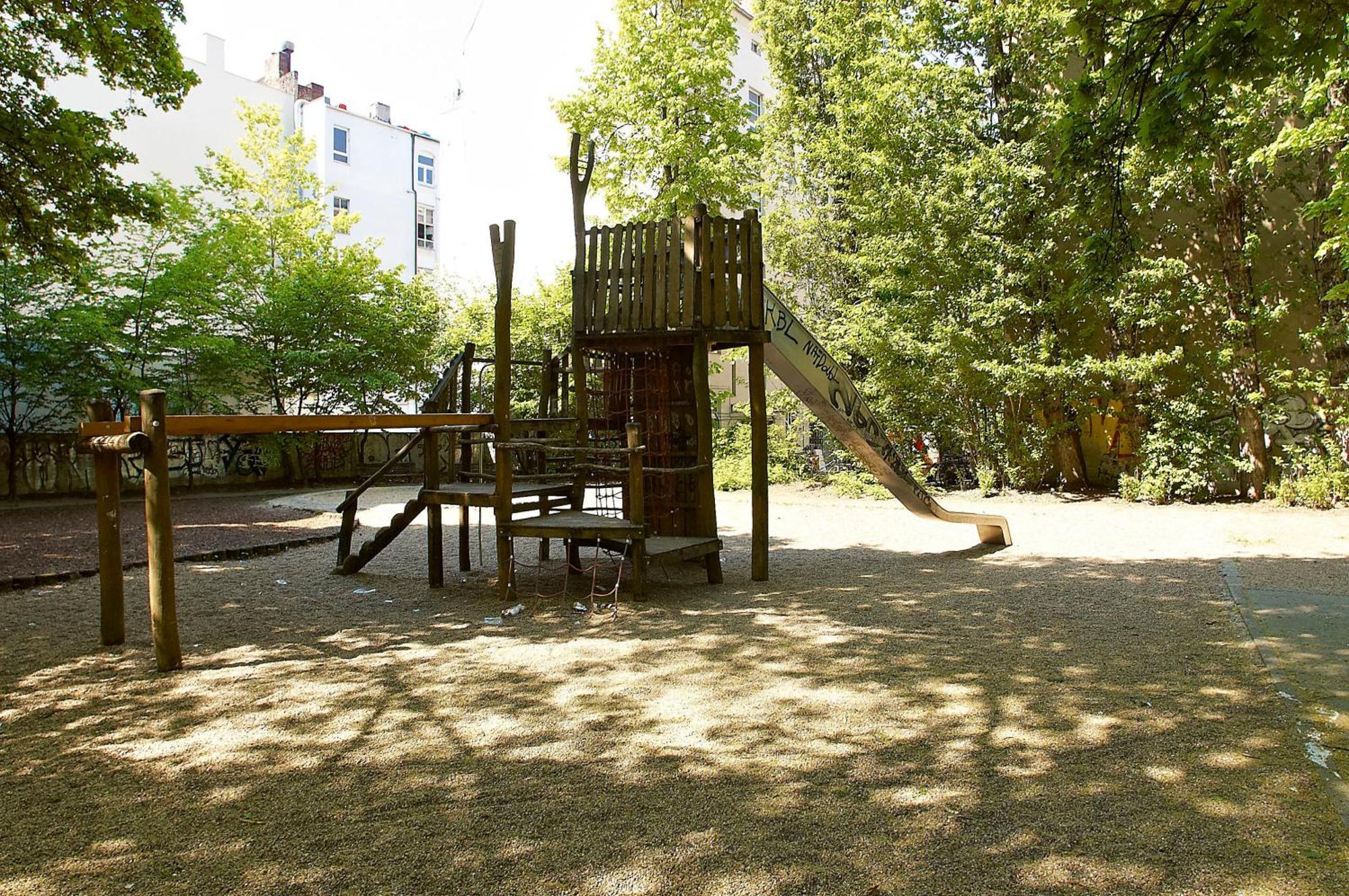 Apartmenthouse - Am Goerlitzer Park Berlin