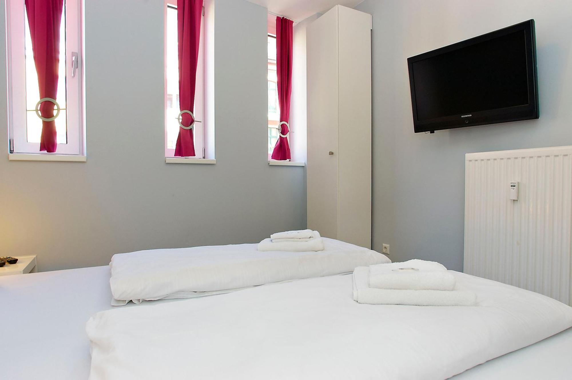 Apartmenthouse - Am Goerlitzer Park Berlin