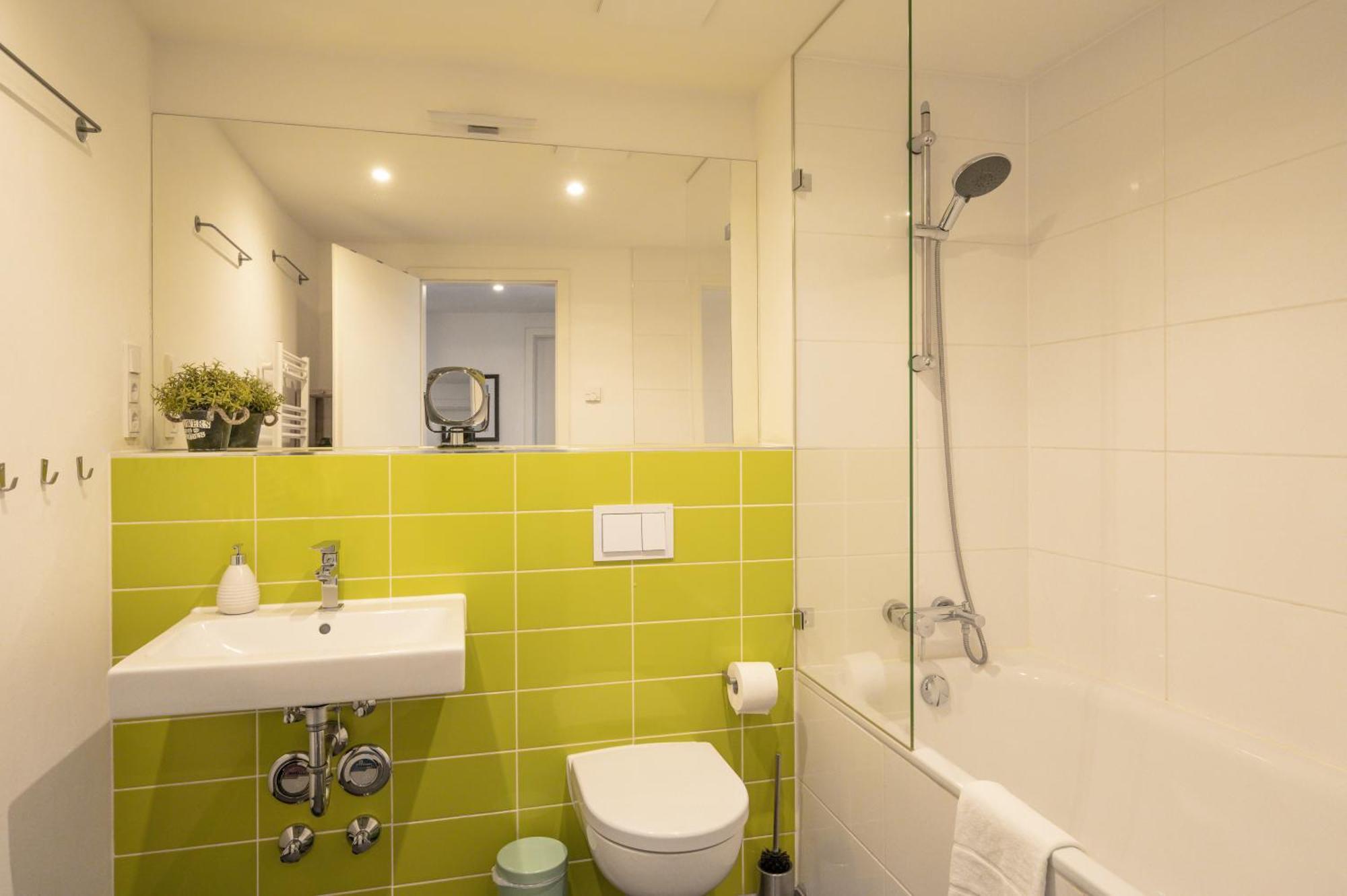Apartment At Alexanderplatz *