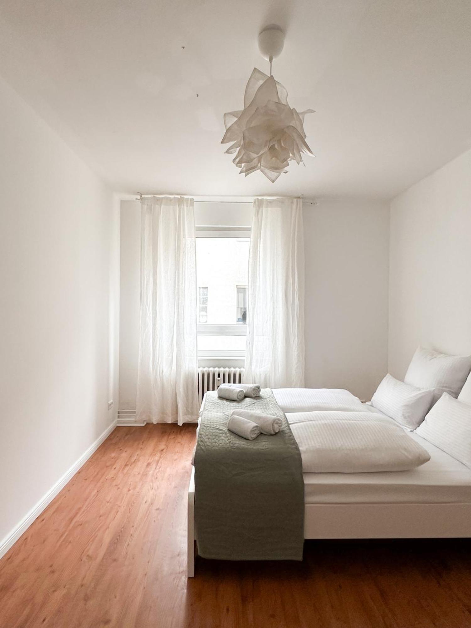 Apartment Nook Design-apartments Mit Kueche, Duschbad, Neben U-bahn Station Aber Ruhig Gelegen Berlin