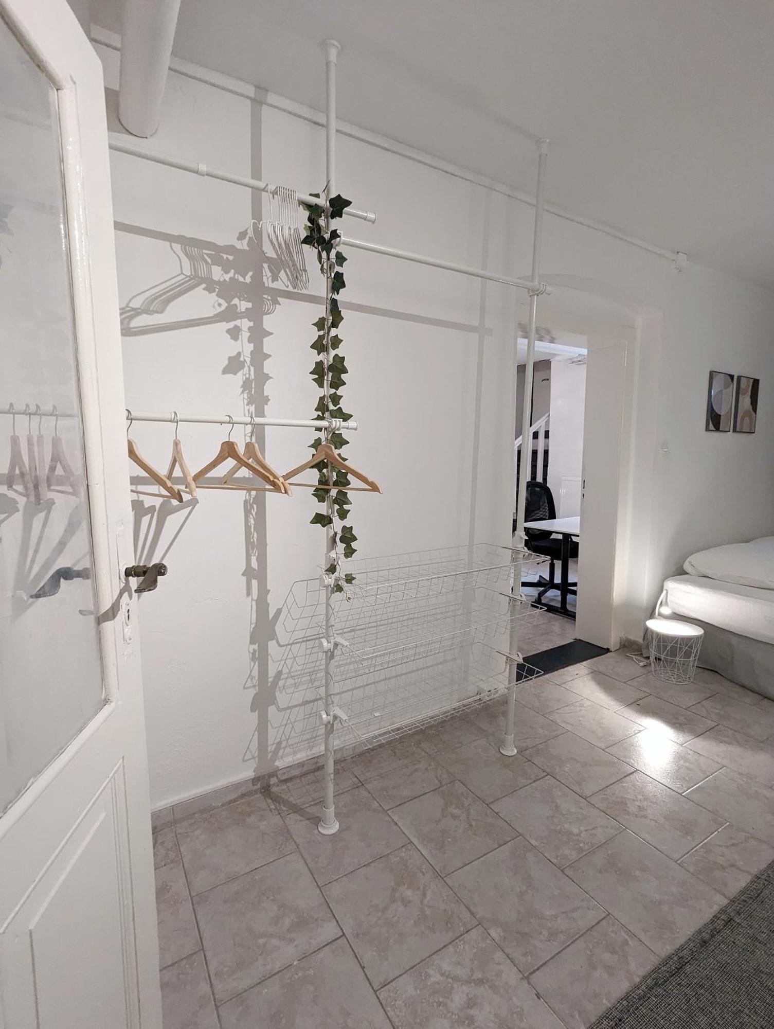 Tiergarten: Central, Spacious, Beautiful Designed 2-br Near Park * Berlin
