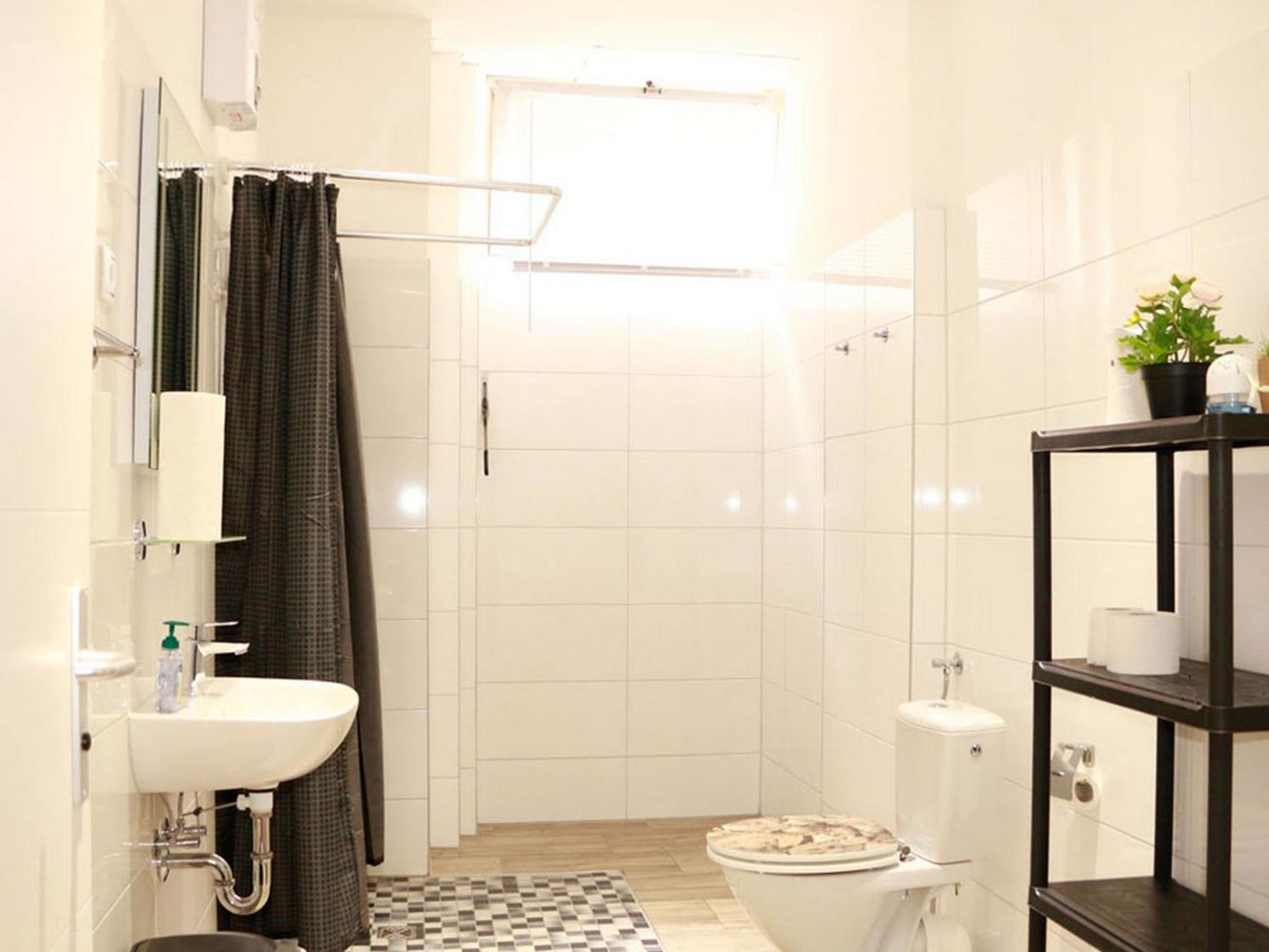 Amaya Berlin