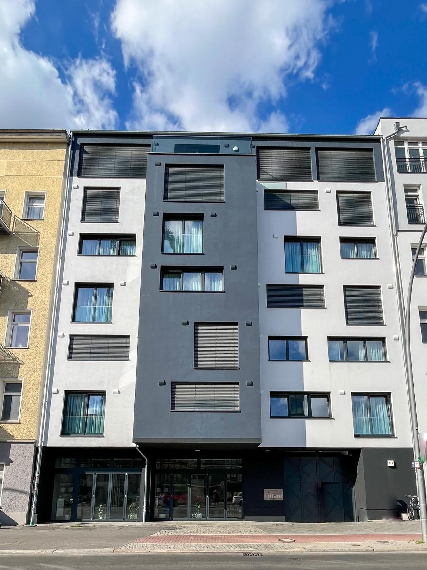 Helios Apartment