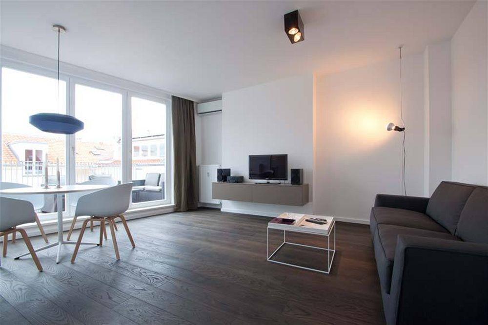 Homage Design Apartments Apartment
