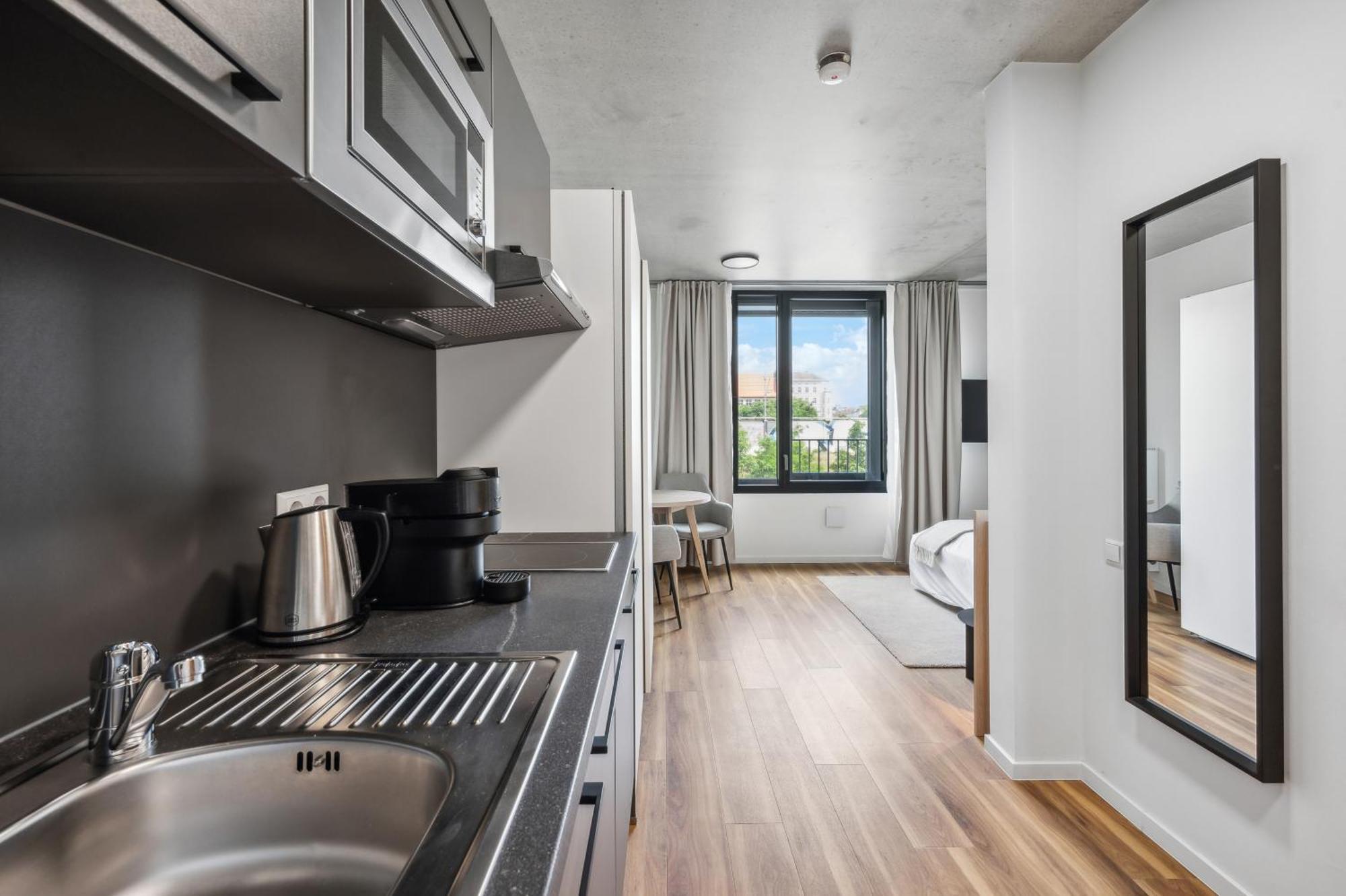 Hotel Habyt-the Waterfront Berlin