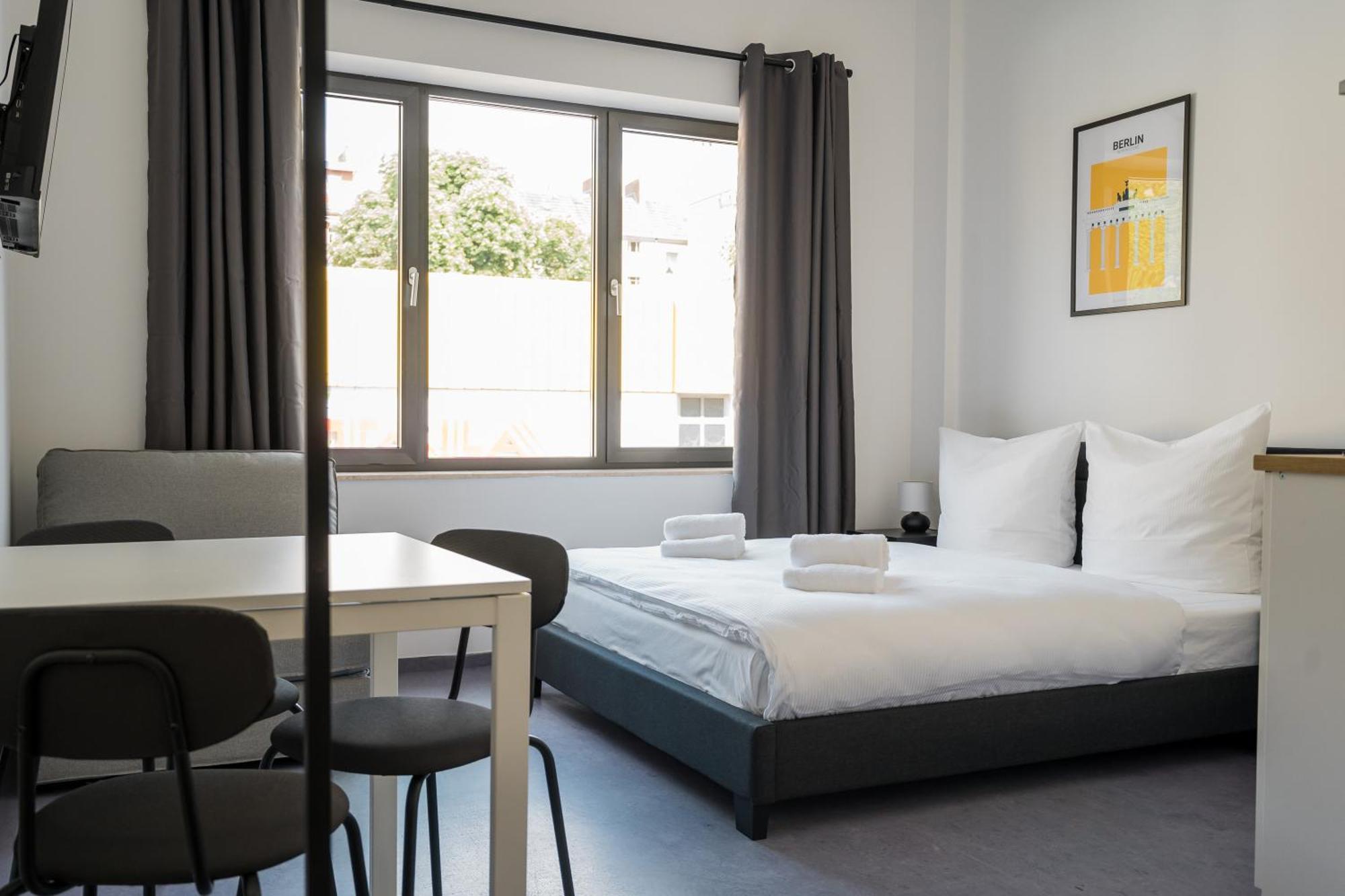 Apartmenthaus Neukoelln * Berlin