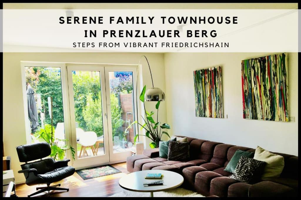 Ferienhaus Townhouse With Garden, Terrace & Balcony Berlin