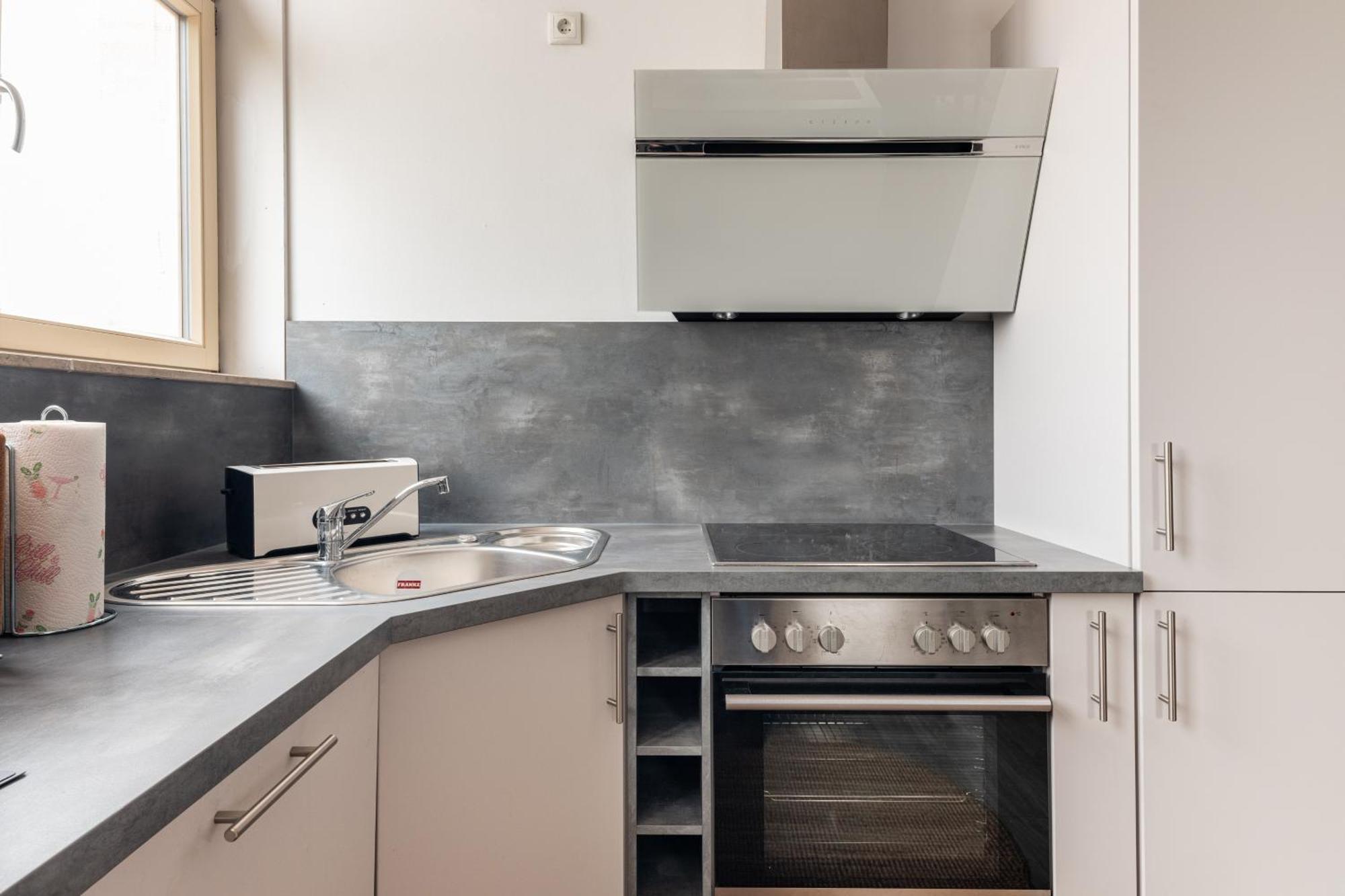 Apartment Mint Ueber Der Stadt Parken Kueche Wifi
