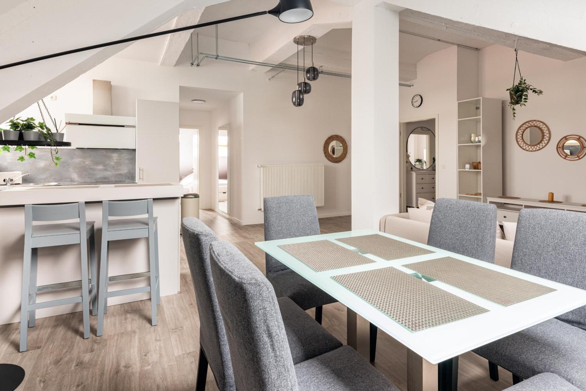 Mint Ueber Der Stadt Parken Kueche Wifi Apartment *