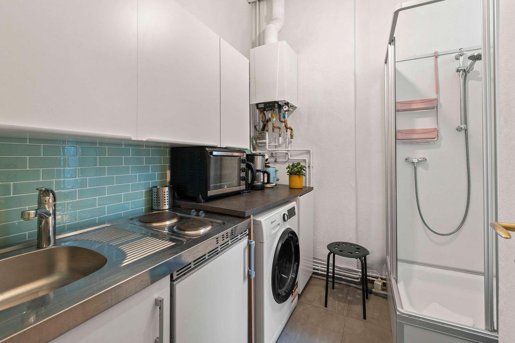 Apartment 33 H S-bahn Schoenhauser Allee