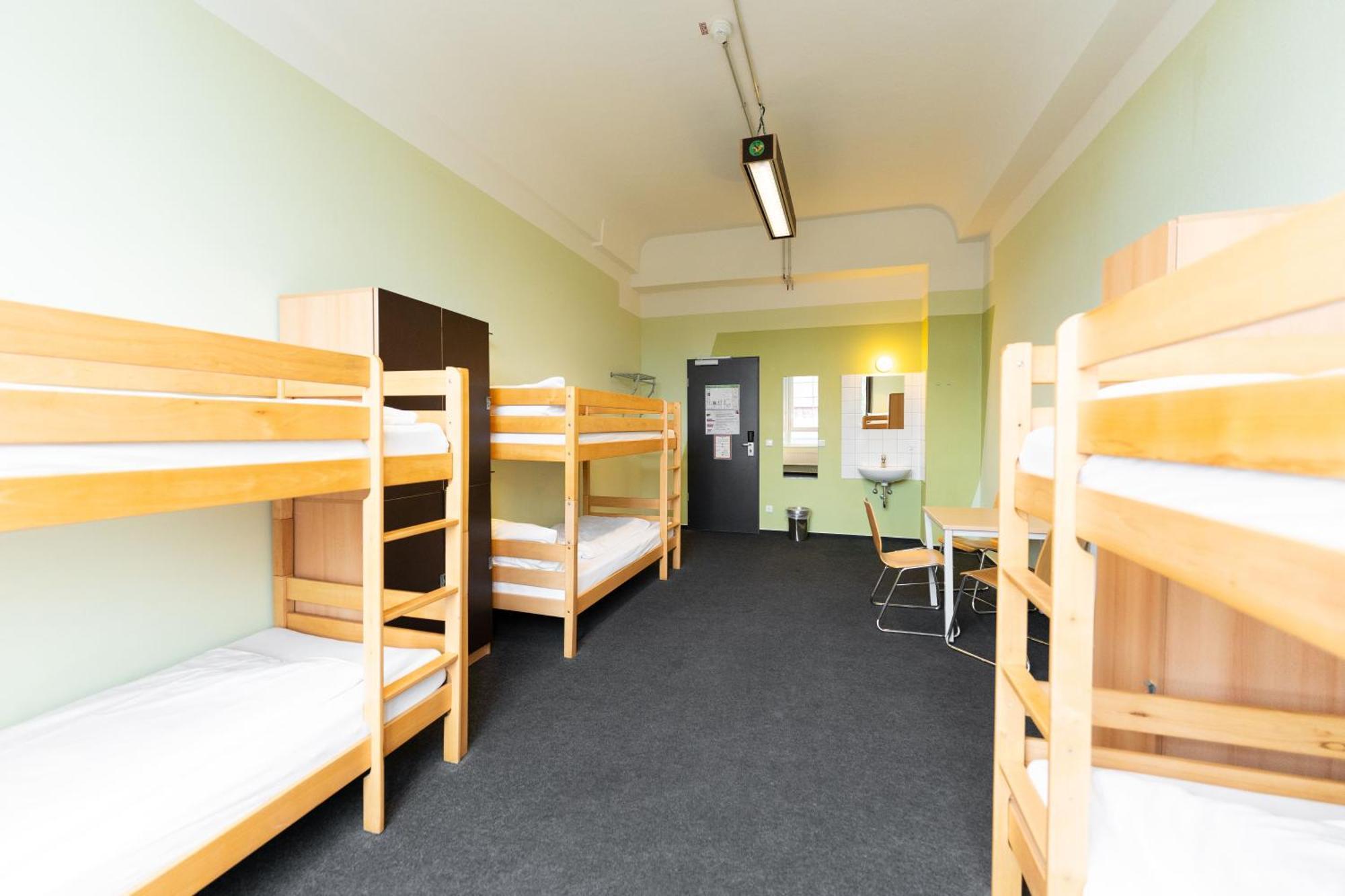 Industriepalast Hostel *