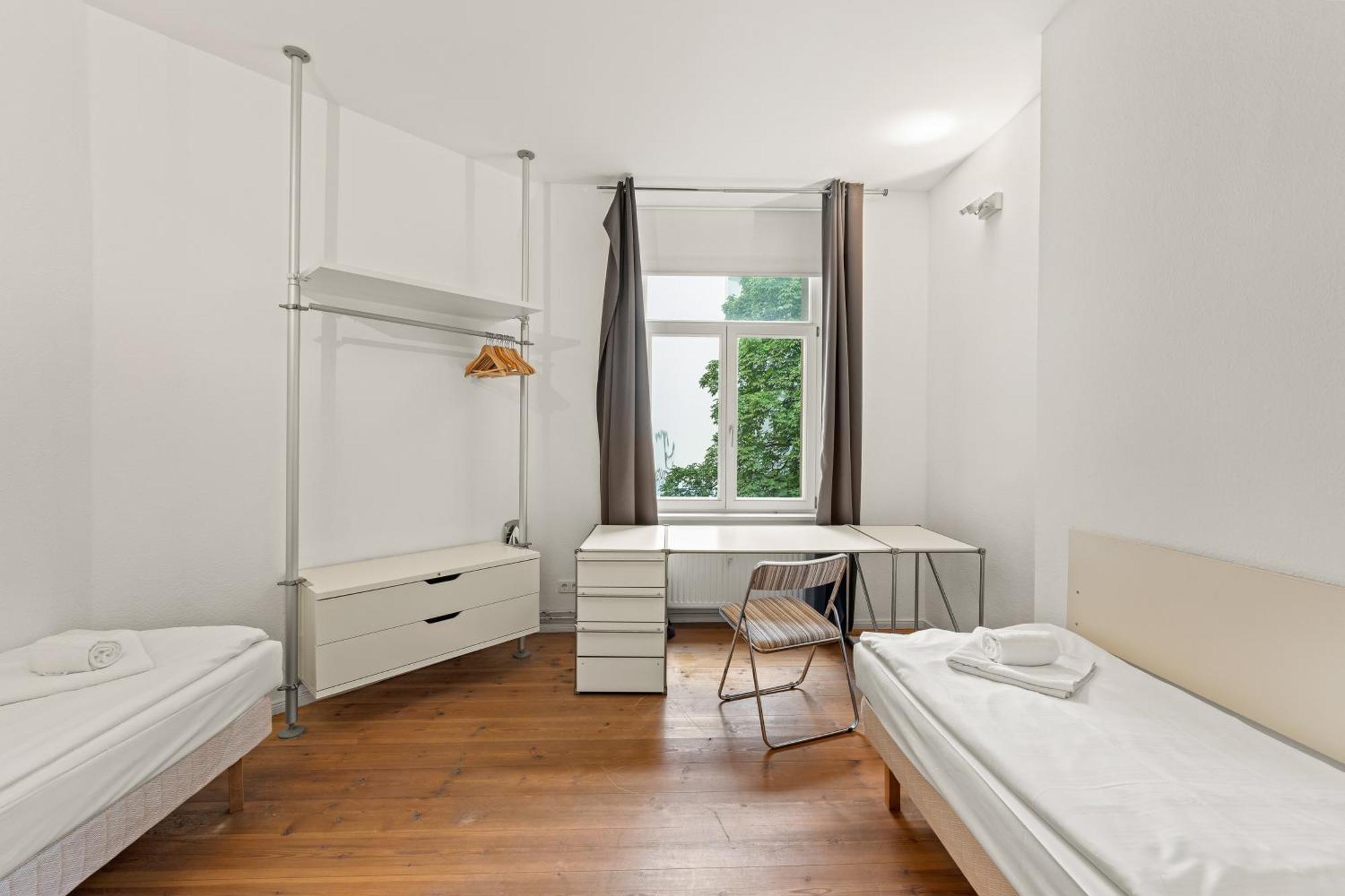 Mooeve Friedrichs Big Apartment *