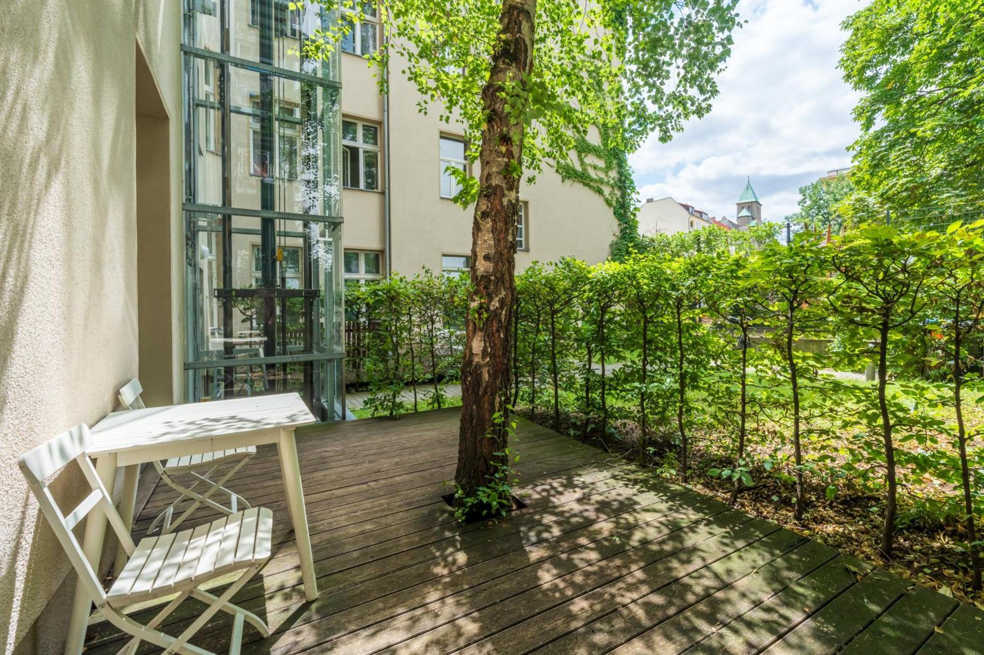 Mooeve Friedrichs Big * Berlin