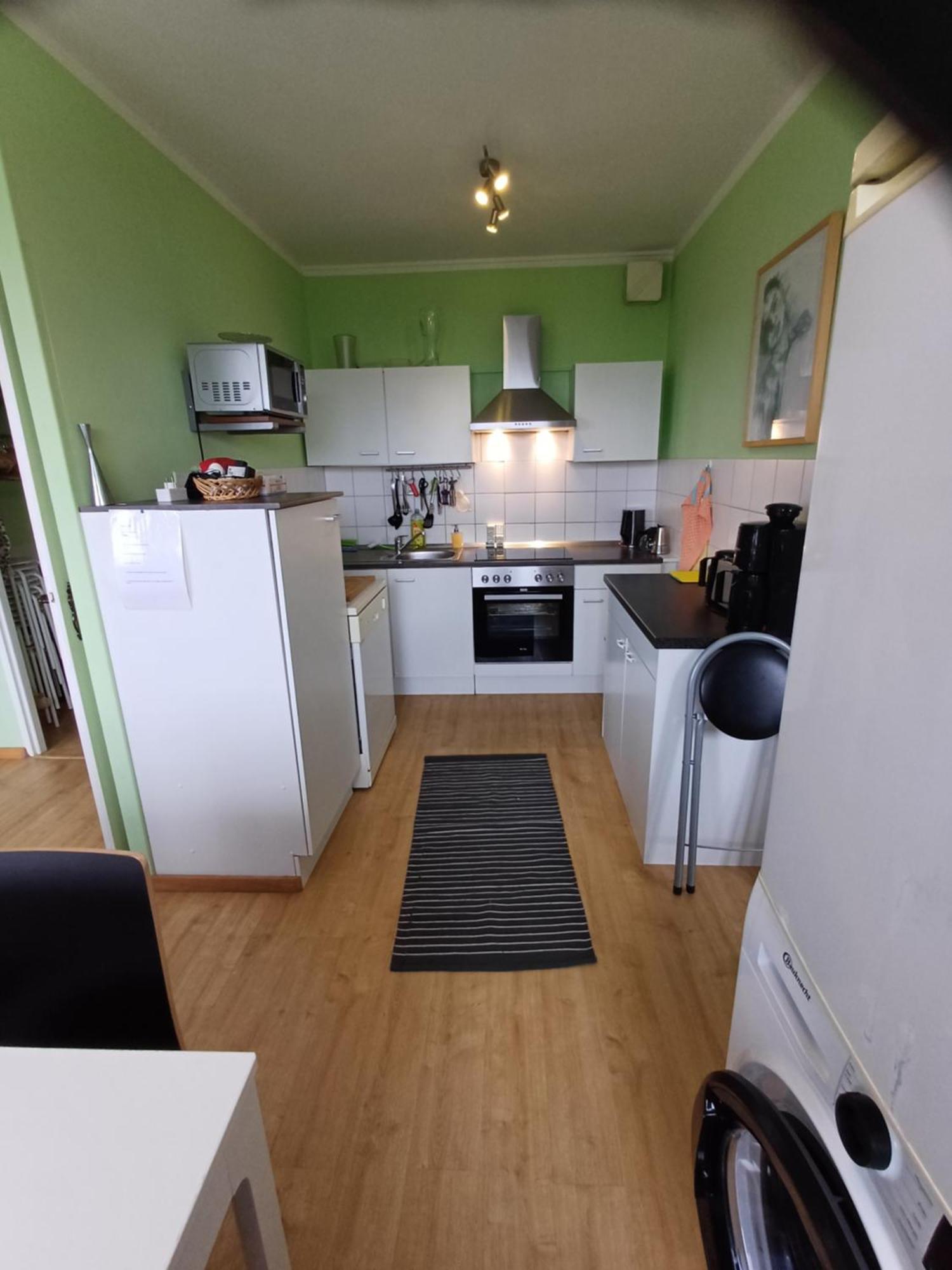 View & Alex 2 Bathrooms 1 Kitchen 4 Apartment
