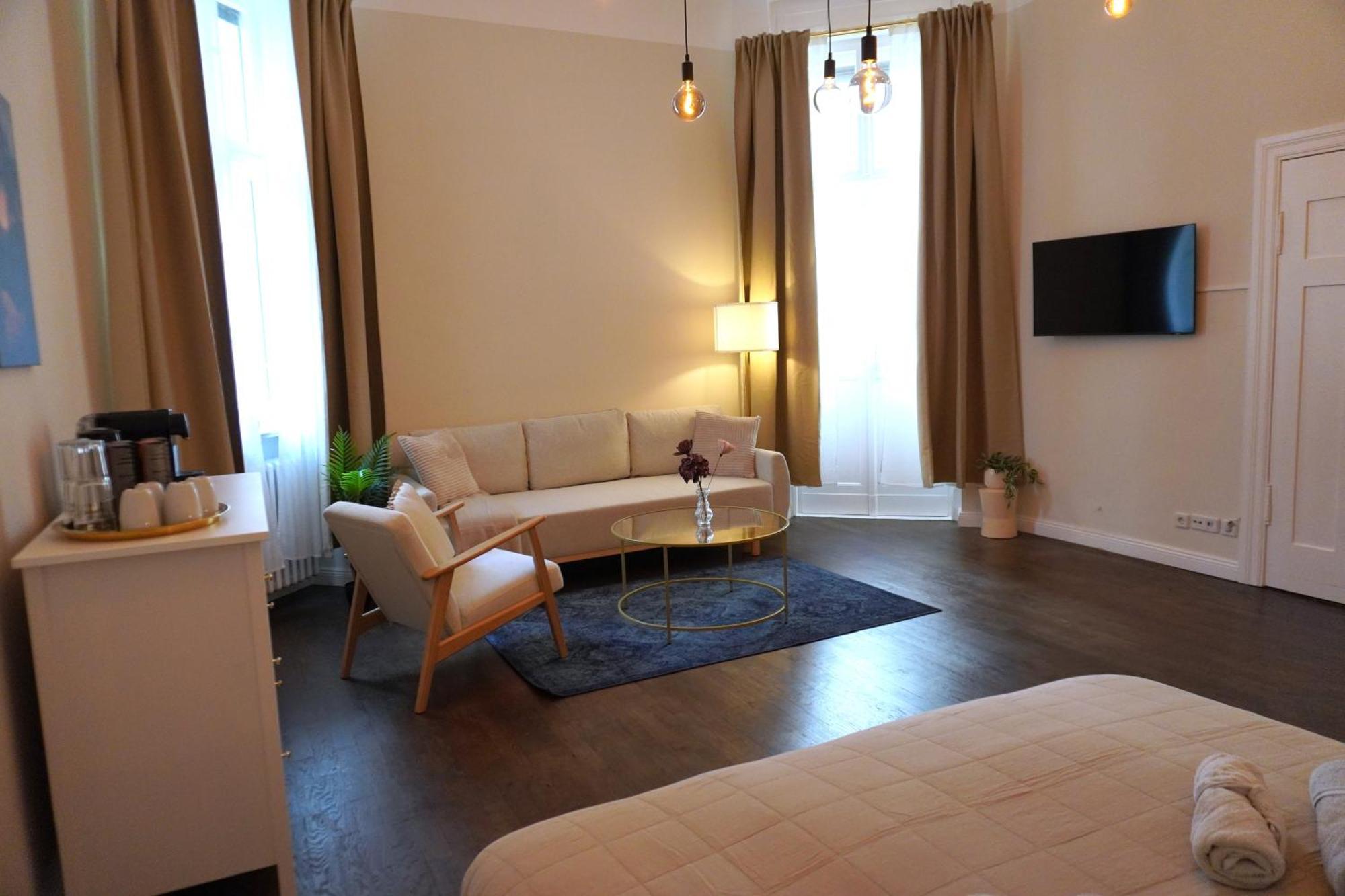 Jomi I Elegantes Wohnen In Apartment *