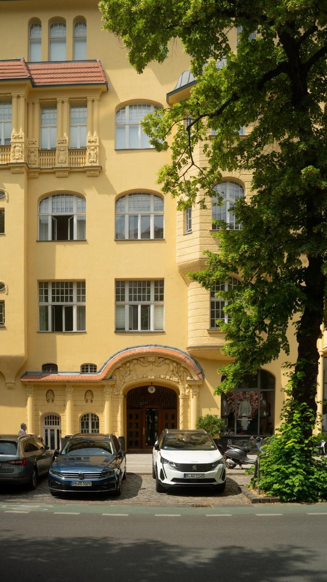 Jomi I Elegantes Wohnen In * Berlin