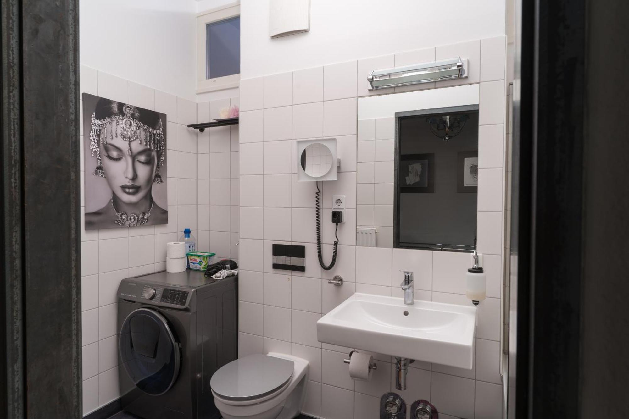 Apartment Bevoflats Altbauwohnung Mit Balkon Prenzlauer Berg Berlin