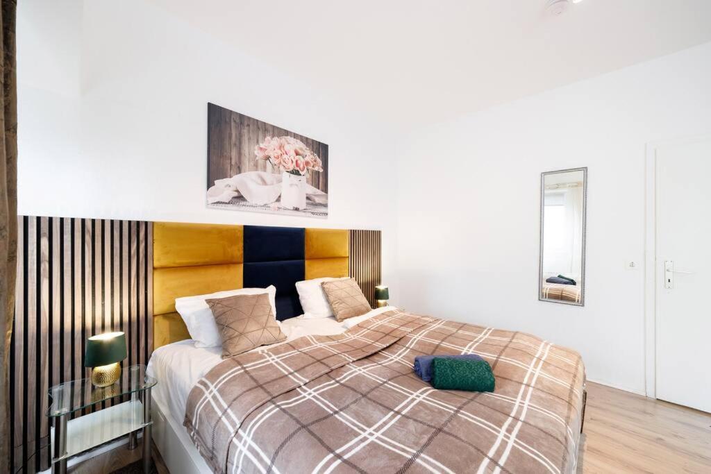 3 Flat Museuminsel Berlin-mitte 7 Personen Lejlighed *