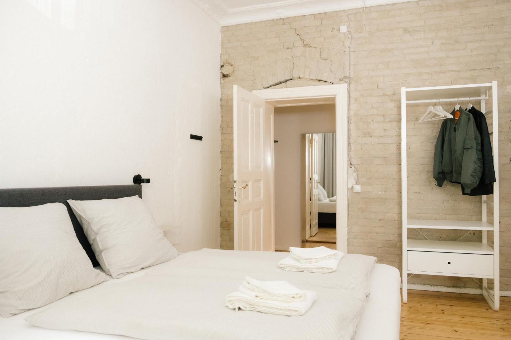 Cosy In Schillerkiez Apartment