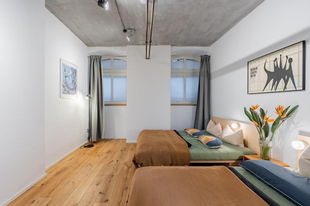 Architecture In Kreuzberg Apartment
