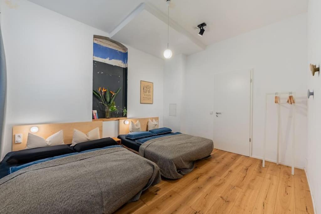 Apartment Architecture In Kreuzberg *
