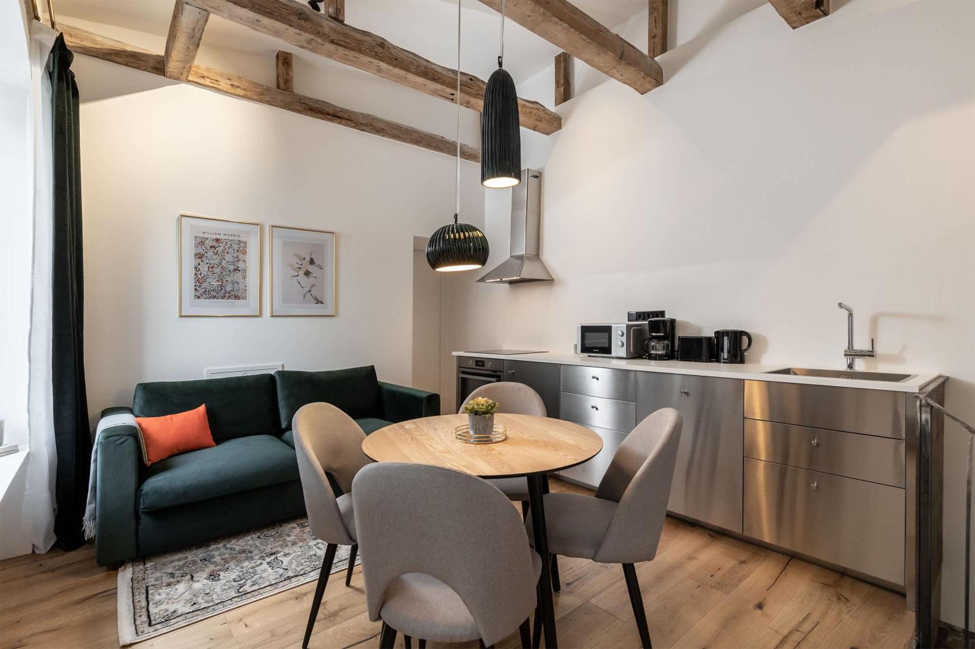Apartment Coolest In Berlin, Easy Check-in, Big & Cozy, Near Center - Especially For Groups! *