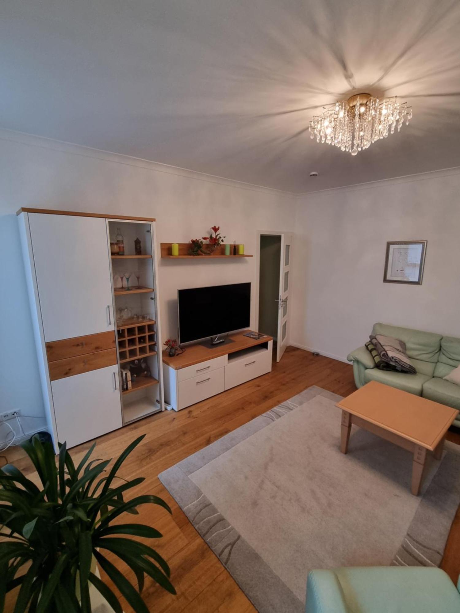 Beautiful In Prenzlauer Berg Apartment